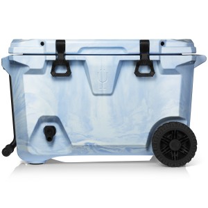Light Blue / White Bru Mate BrüTank 55-Quart Rolling Cooler | AU_BRU32656